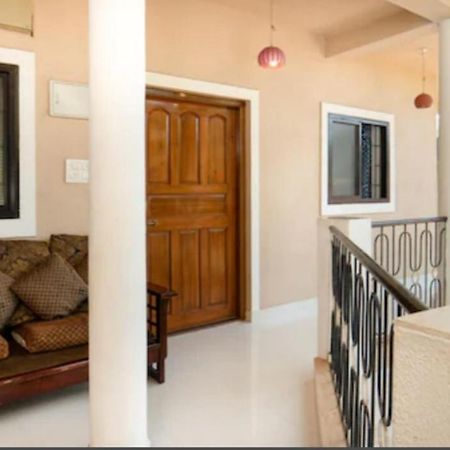 Esha Apartment Calangute Esterno foto