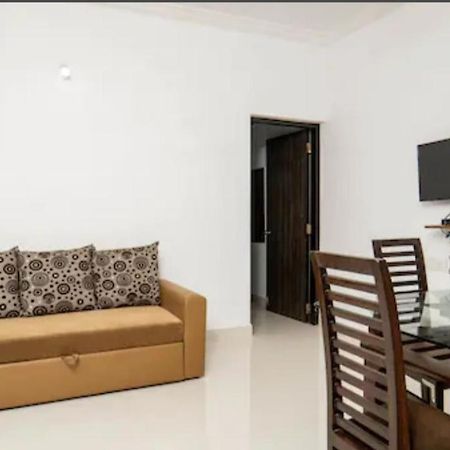 Esha Apartment Calangute Camera foto